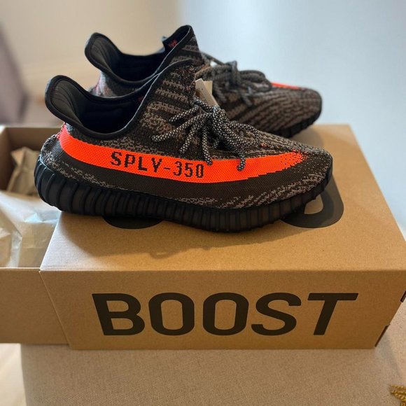 New style Yeezy Men\'s Grey and Orange Trainers main image 8